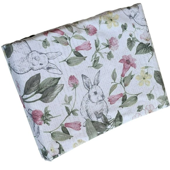 70in Round Cotton Tablecloth And Napkins With Printed Bunnies And Flowers Set - Picture 8 of 16